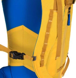 Blue Ice Kume 38L -Matériel De Ski Boutique blue ice kume38l backzoom web 2