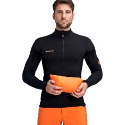 Mammut Eigerjoch Advanced Insulated Hooded Jacket Men -Matériel De Ski Boutique mammut eigerjoch advanced in hooded jacket men model 3 2